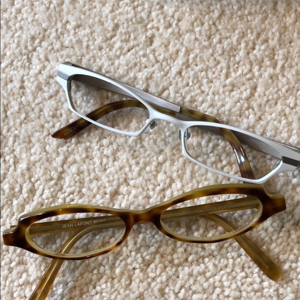 Eyeglasses